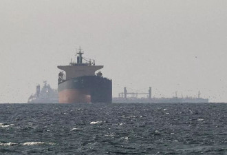 川普誓重开荷姆兹海峡 专家警告或需登陆伊朗