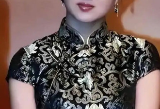 她是冯巩御用老婆，连登五年春晚后精神失常，如今52岁怎样了？