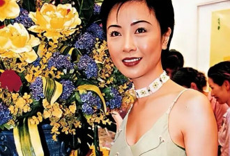 香港知名女星瘦到脸颊凹陷，至今单身未婚