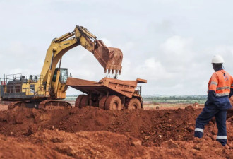 铝土矿价格腰斩，全球最大生产国要出手了