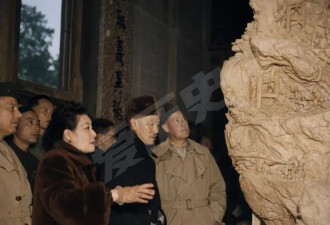 独家照片：1945年蒋介石在故宫的真实瞬间