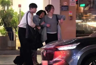 小S醉酒痛哭奔黑人范玮琪家：姐姐大S走后...