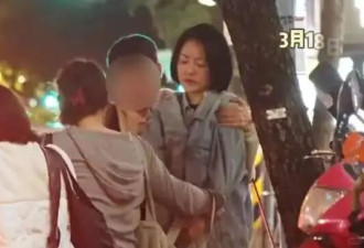 小S醉酒痛哭奔黑人范玮琪家：姐姐大S走后...