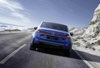 新世代宝马i3全球首秀 续航达900km