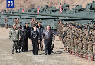 金正恩观摩步兵和坦克兵部队攻击战术演习