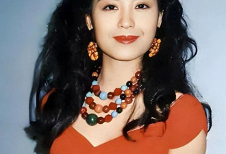 21岁嫁52岁亿万富豪，结婚13天老公离世