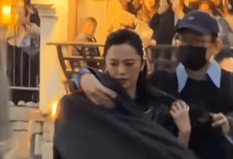 姚晨离婚风波后首露面，全程冷脸神态紧绷