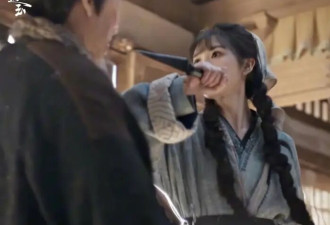 同样演女将军，对比着看更明显：田曦薇凌厉、白鹿英气、周也出乎意料？