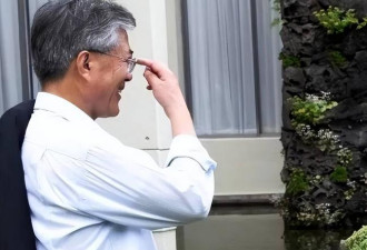 73岁的文在寅：每月爽拿近万美金退休金 爱种菜