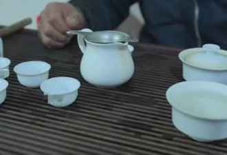 被“隔离”的晚年：那些感染HIV的老人们
