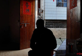 被“隔离”的晚年：那些感染HIV的老人们