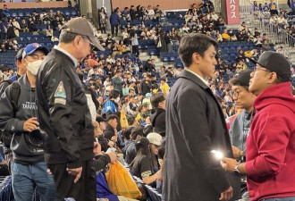 台湾行政院长交代包机费，7常委敢摊开存折？