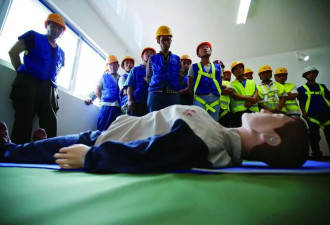 心源性猝死前，普通人该如何急救？