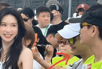 香港马拉松突发名场面！林志玲黄晓明牵手笑眼相对