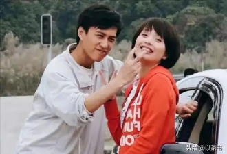 她26岁成双料影后，二婚嫁靳东高龄生下俩儿子，如今48岁被宠成宝