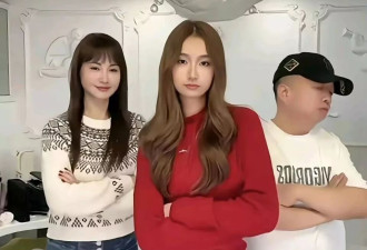杨雪晒全家福,16岁女儿高颜值大长腿,完美避开爸爸基因