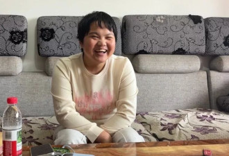 “地铁吐血女孩”被关注后：已收到40余万捐款