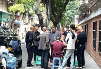 谁杀死了年轻人的公共空间？