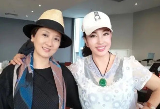 刘晓庆只比邓婕大5岁 二人状态大不同.....