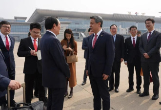 时隔6年中国航班再抵朝鲜，中驻朝大使机场迎接
