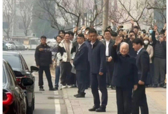 温家宝现身北京 传达“4政治信号” 推翻传言