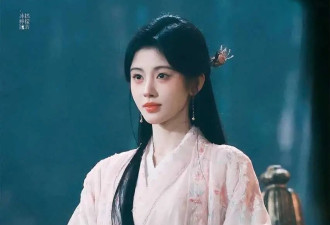 鞠婧祎被爆3张照片赚30万 艺人“隐形收入”有多高？