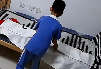 深圳一男孩玩灭火毯全身扎满“细针”! 妈妈崩溃