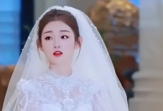 大衣哥前儿媳陈亚男公开二婚的婚纱照，女方称自己很幸福
