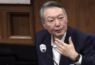 尹锡悦被曝狱中继续收钱:8个月“吸金”12亿韩元
