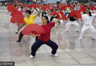 70岁肝癌奶奶跳广场舞太激烈 致肿瘤破裂