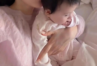 方媛晒三胎小女儿近照，5个月大郭咏心头发浓密五官漂亮，好可爱