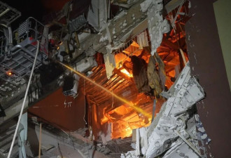 泽连斯基称俄军袭击乌敖德萨市，已致3死16伤