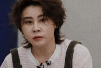 王濛被迫唱甜歌？冬奥魔王张嘴八次说不出话，这反差谁顶得住