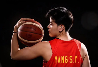 加盟澳洲球队 中国女篮队长开启留洋生涯