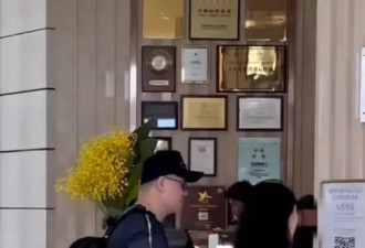 三亚酒店偶遇岳云鹏，瘦8斤脸小一圈差点认不出，14岁女儿近1米7身高太抢眼