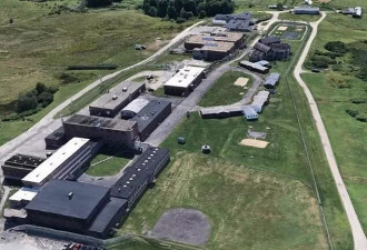 美国缅因州惹众怒：跨性别双重杀人犯获准移送女监