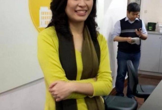 郑丽文的婚姻：女主外男主内，不生育孩子