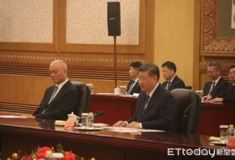 习近平：把两岸关系的未来牢牢掌握在中国人手中