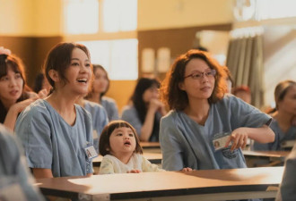 全女电影拿下票房冠军，观众怎么边哭边骂？