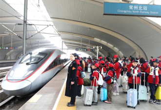 中国官方约谈7大平台 整治自动化抢票乱象
