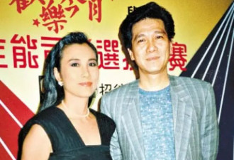 香港知名男星满头银发罕见露面,曾与汪明荃恋爱