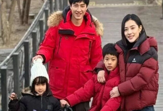 体操明星聚餐!李宁站C位,刘璇冻龄年轻,黄旭李小鹏发福