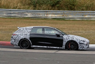 全新纯电奔驰AMG CLA Shooting Brake谍照