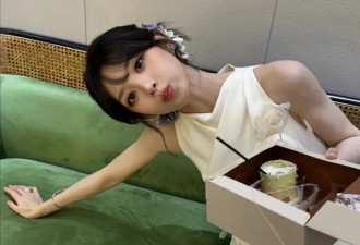 又被“大眼萌妹”田曦薇美到了！春日清凉穿搭甜美俏皮如小公主！