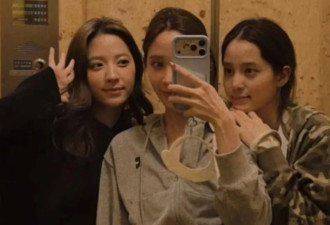 欧阳妮妮曝光欧阳娜娜素颜，自己全妆叫对方保姆