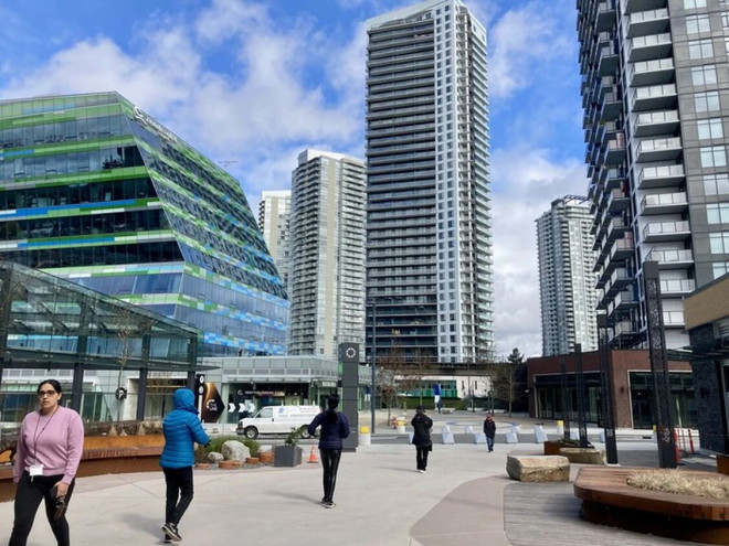 King George Hub,Surrey。Surrey Central 新开发项目。