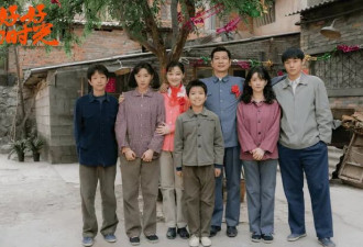 梅婷带儿女下地干活，12岁快快比妈妈还会打扮