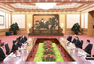郑丽文拿“台独”的钱访中？这巴掌很大