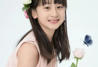 18岁森蝶迎来成人礼，和妈妈叶一茜同拍簪花照