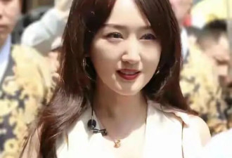 他8次上春晚，作死被捕入狱，如今56岁无人问津，沦落到四处走穴
